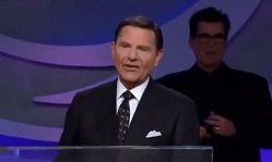 Kenneth Copeland