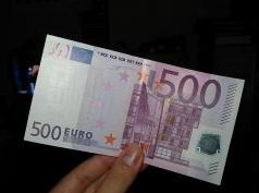 war on Cash